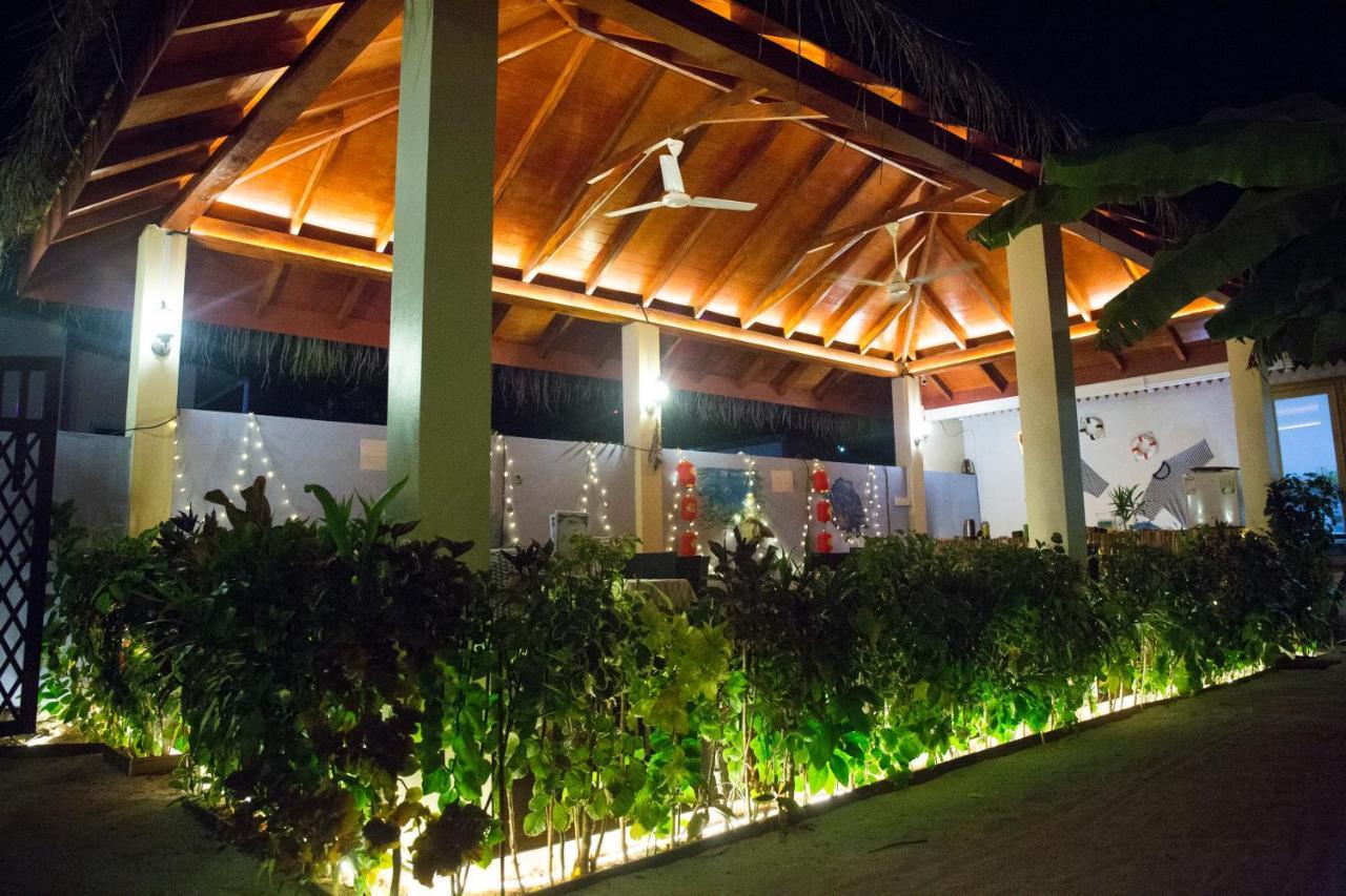 Silk Retreats Thulusdhoo Guest House Exteriör bild